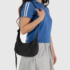 BAGGU Small Nylon Crescent Bag Black